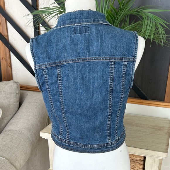 🥇 Vintage Chic Denim Architect Sleeveless Jean Vest size medium - Picture 6 of 9